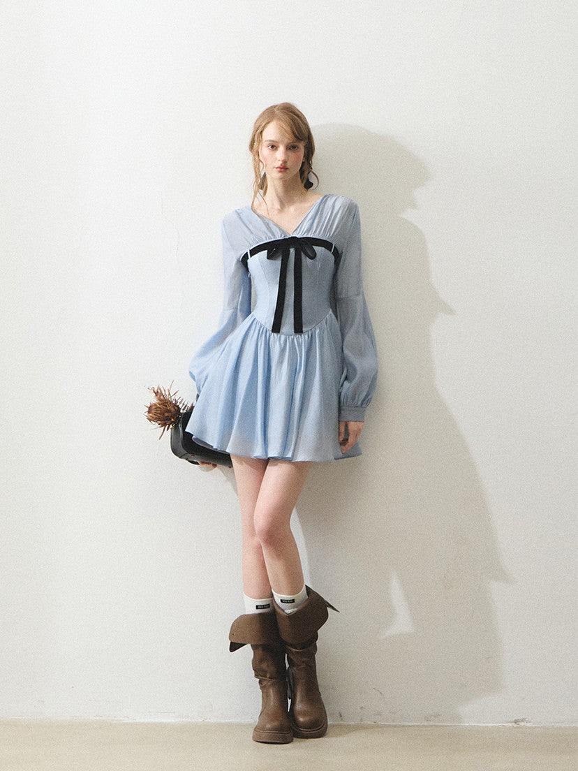 "晴天湖边" Lakeside Serenity Tencel Bow-Tie Dress