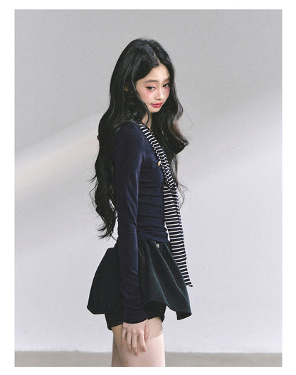 少也眼 "High-Mind Lady" American-Style Tee with Striped Neck Tie - Navy 145846315
