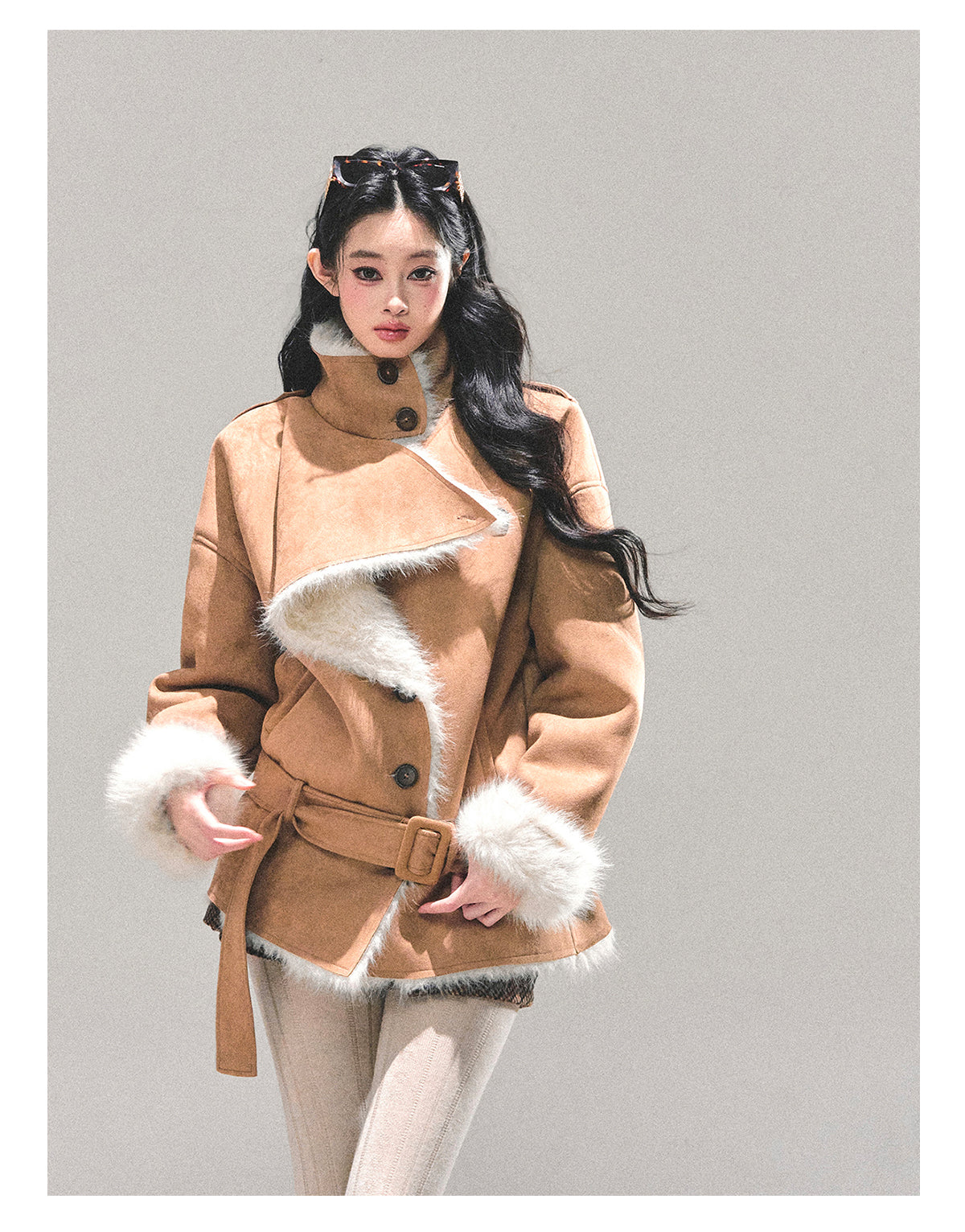 少也眼 "Monologue in the Snow" Suede Faux Shearling Jacket with Belt - Khaki 8746513