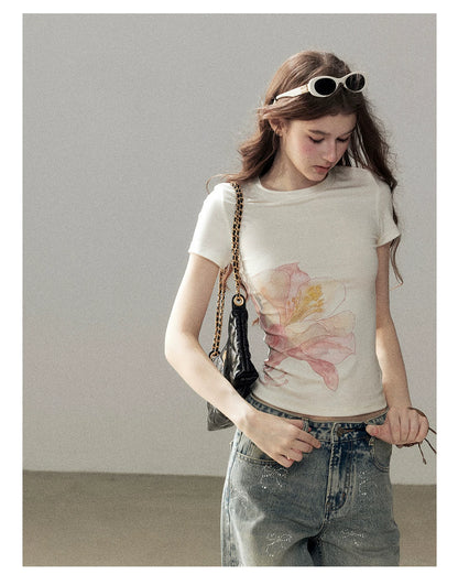 "When Secrets Bloom" Dutch Cream Fitted Baby Tee