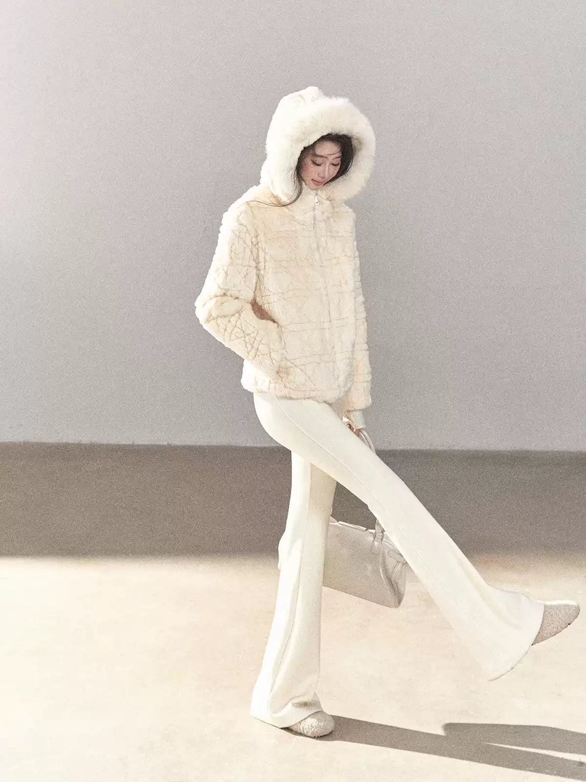 AOMALM - Cloud White Rabbit Fur Cropped Coat