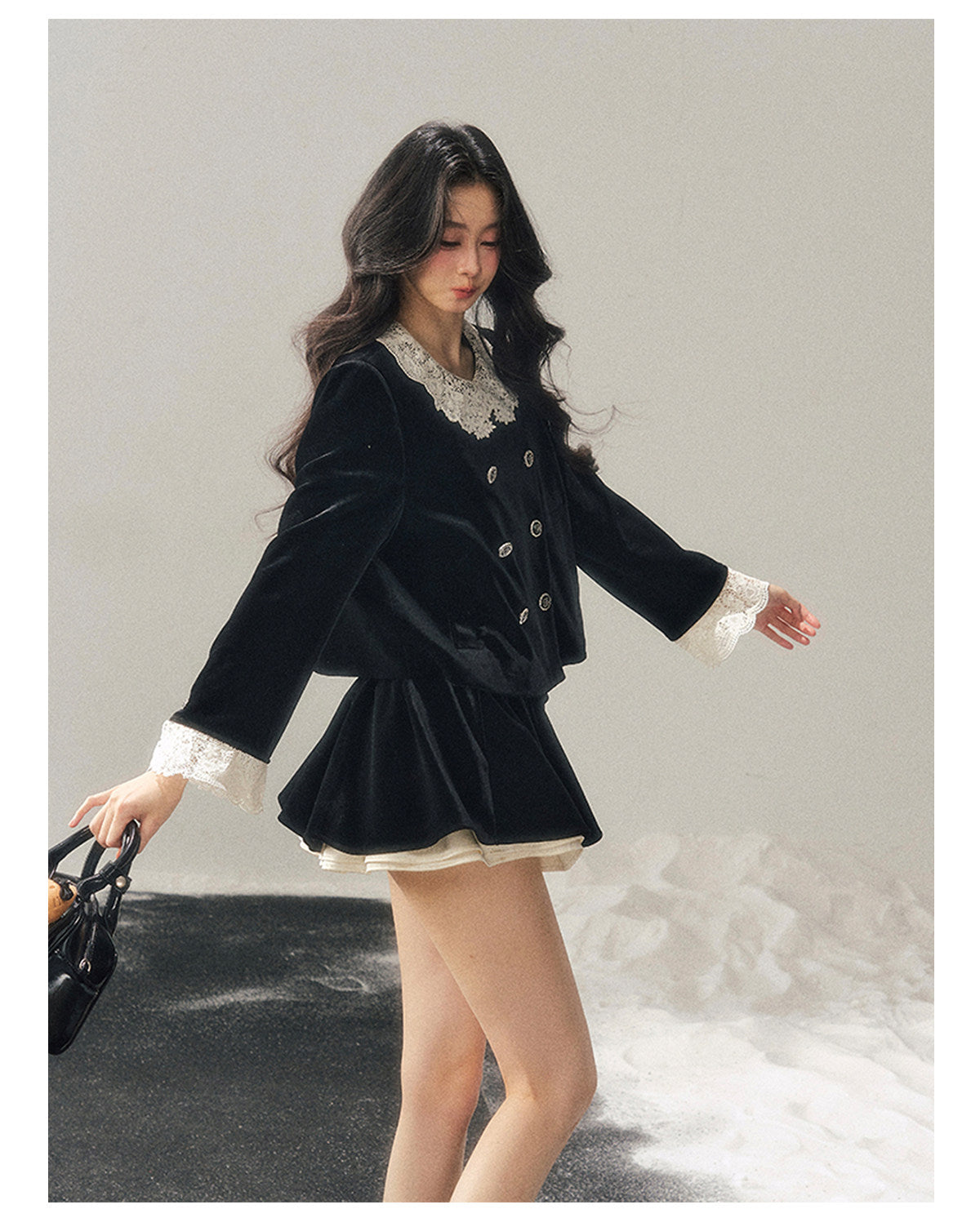 040126 "She Fades into Dusk" Velvet Lace Collar Two-Piece Set