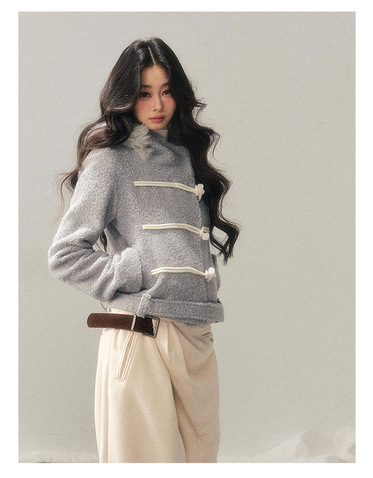 少也眼 "Silent Devotion" Quilted Fringe Wool Coat - Mist Blue