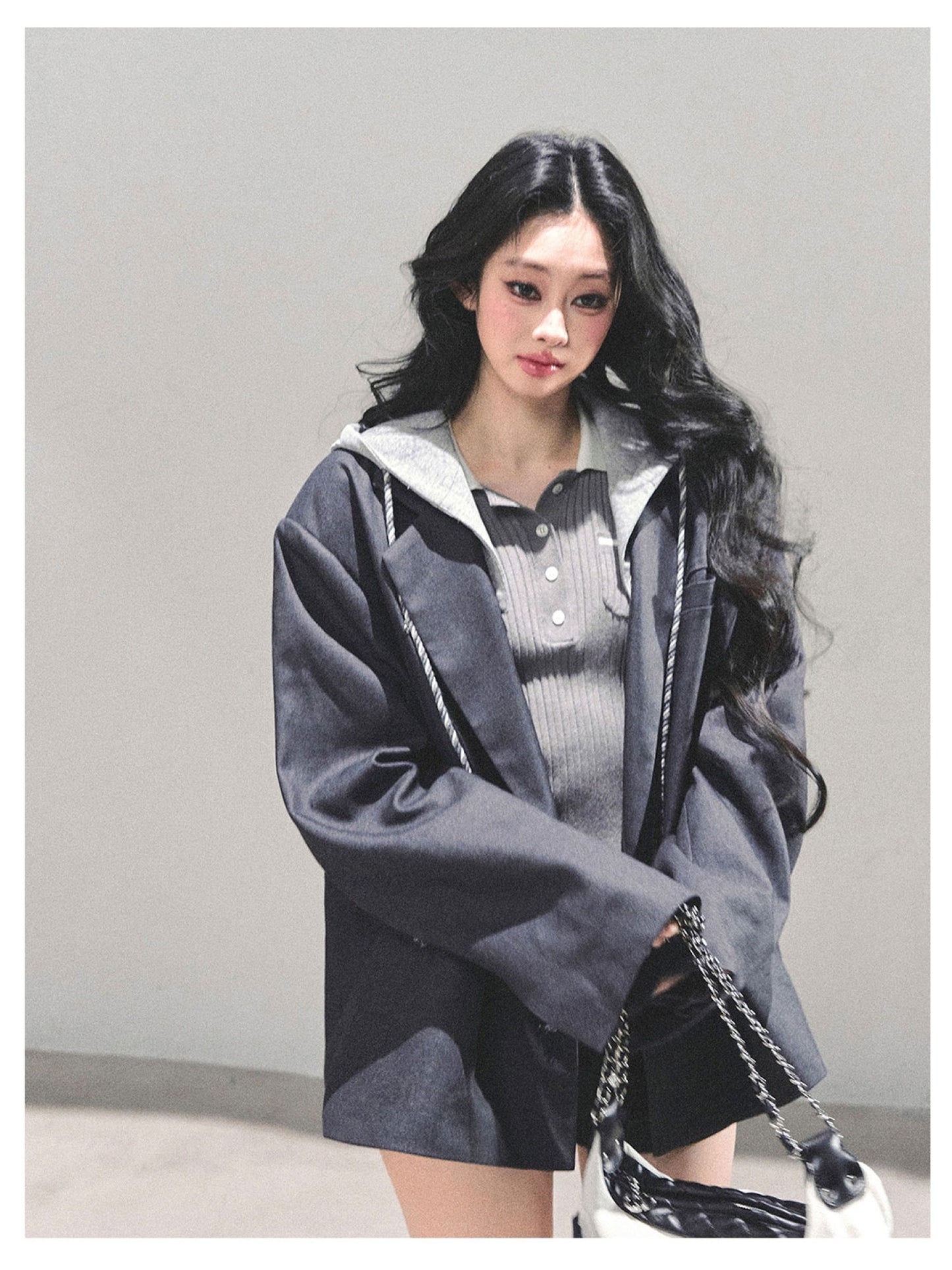 少也眼 "Minimal Silhouette" Hooded Blazer - Gray