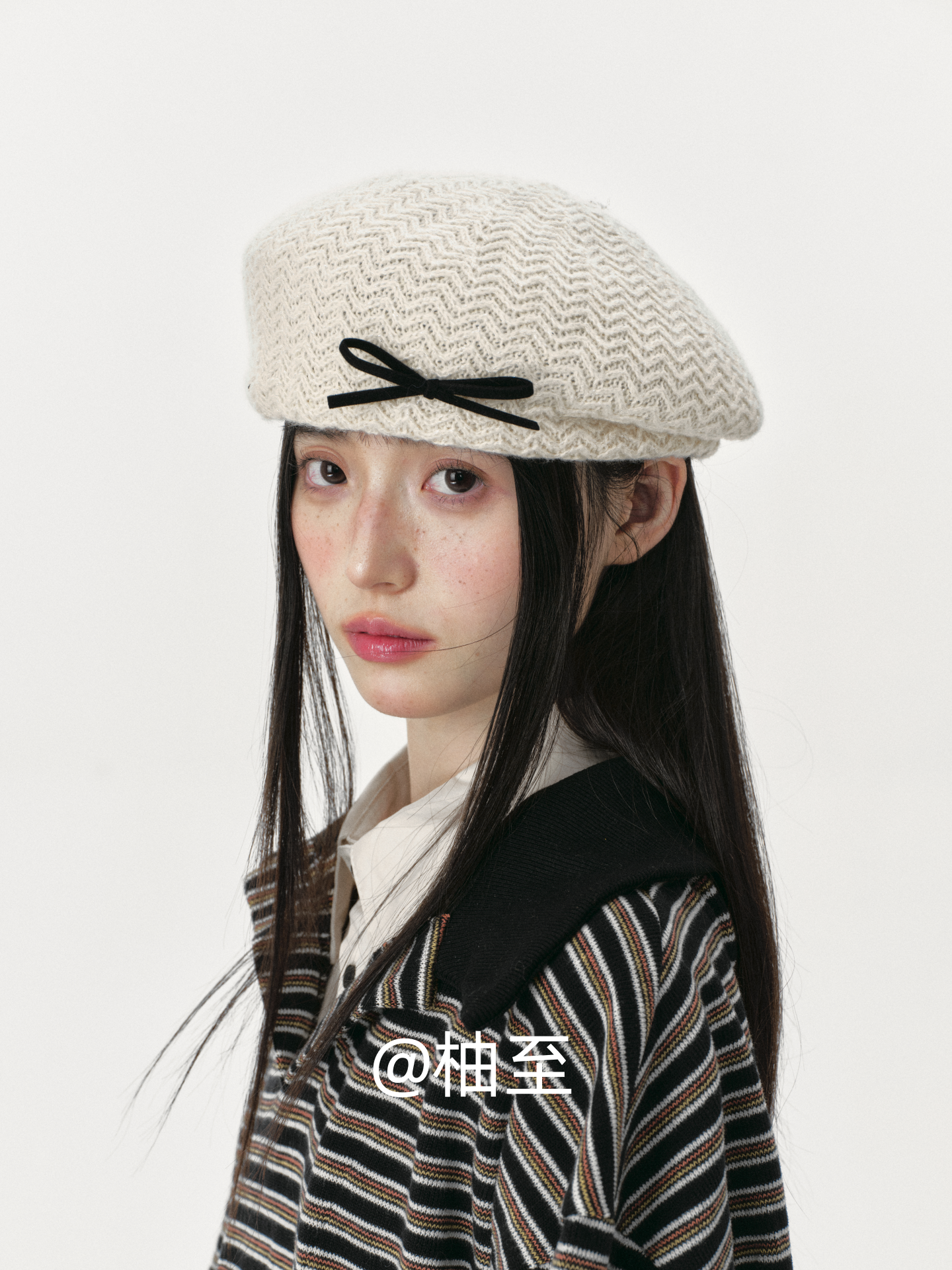 Ivory Cream Bow Knit Beret – Women's French Artist Hat