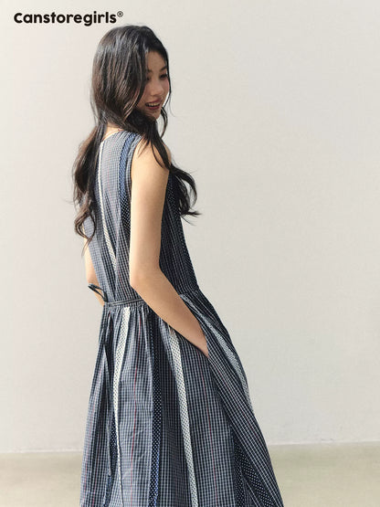 "Red Pulse in Monochrome" Plaid Sleeveless Dress with Red Button LL2026027