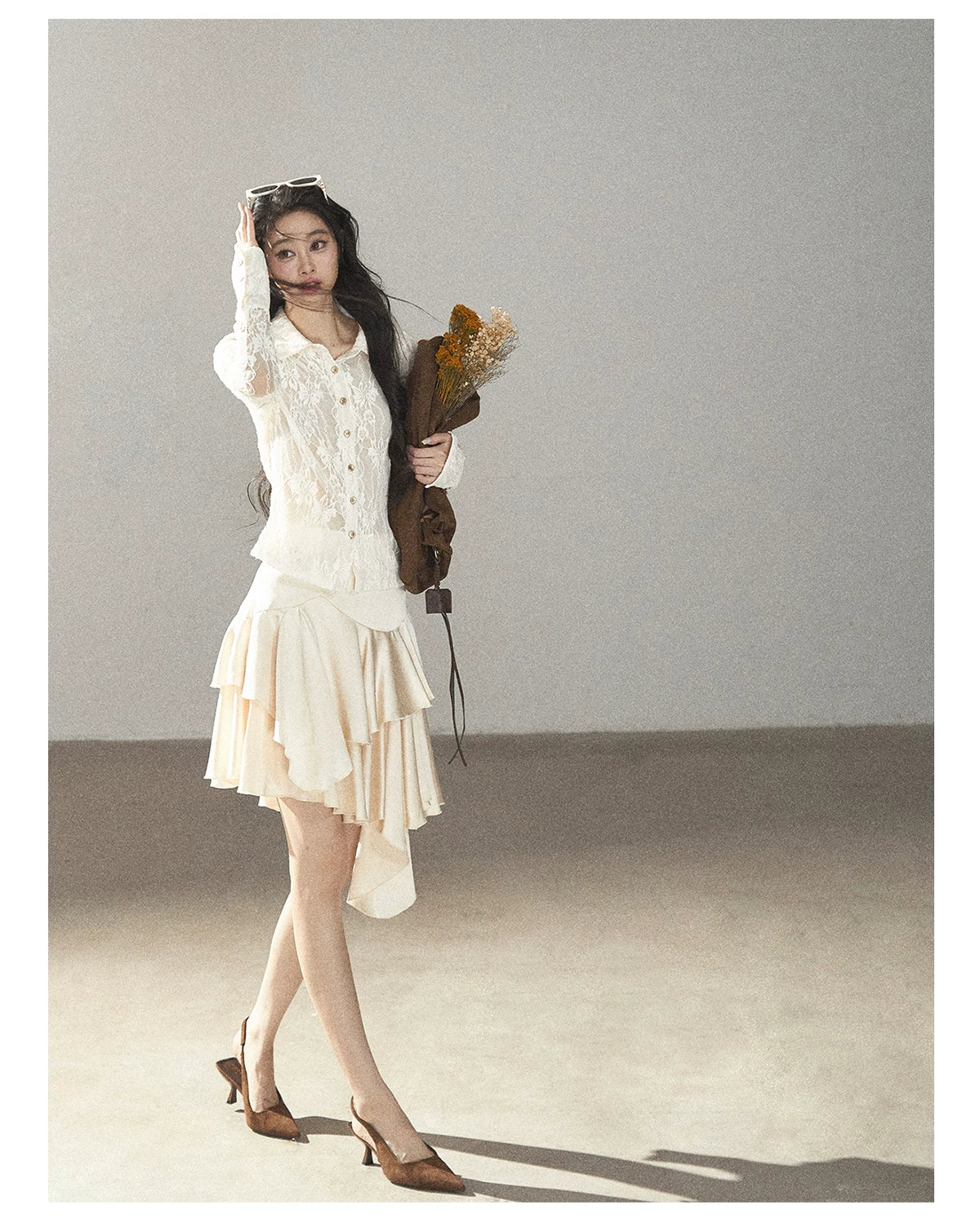 AOMALM - "Vine Texture" Dutch Cream French Lace Polo Collar Cutout Cropped Top