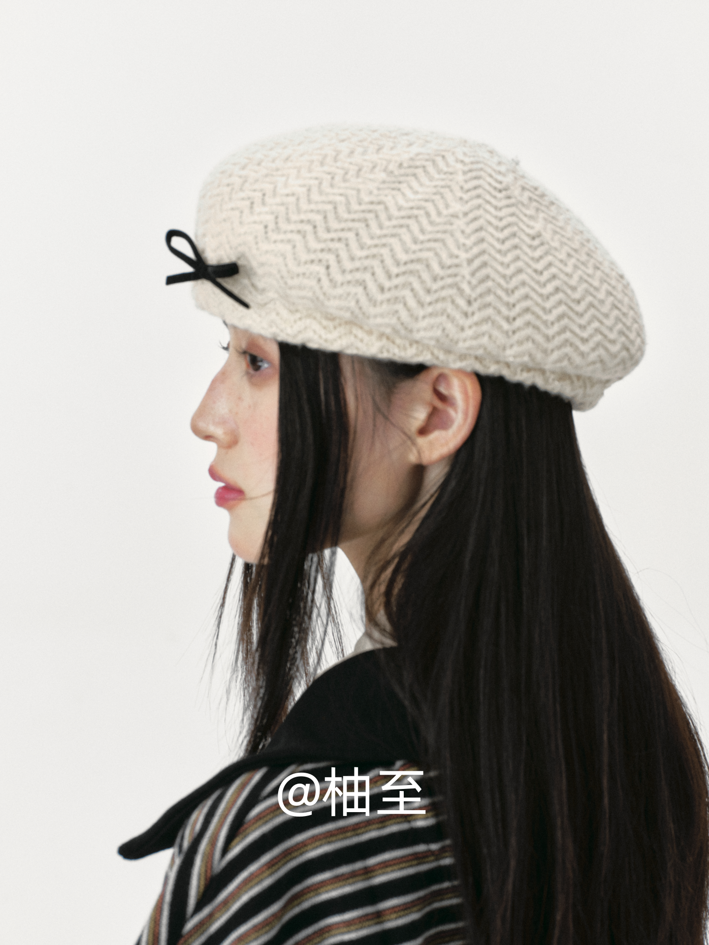 Ivory Cream Bow Knit Beret – Women's French Artist Hat