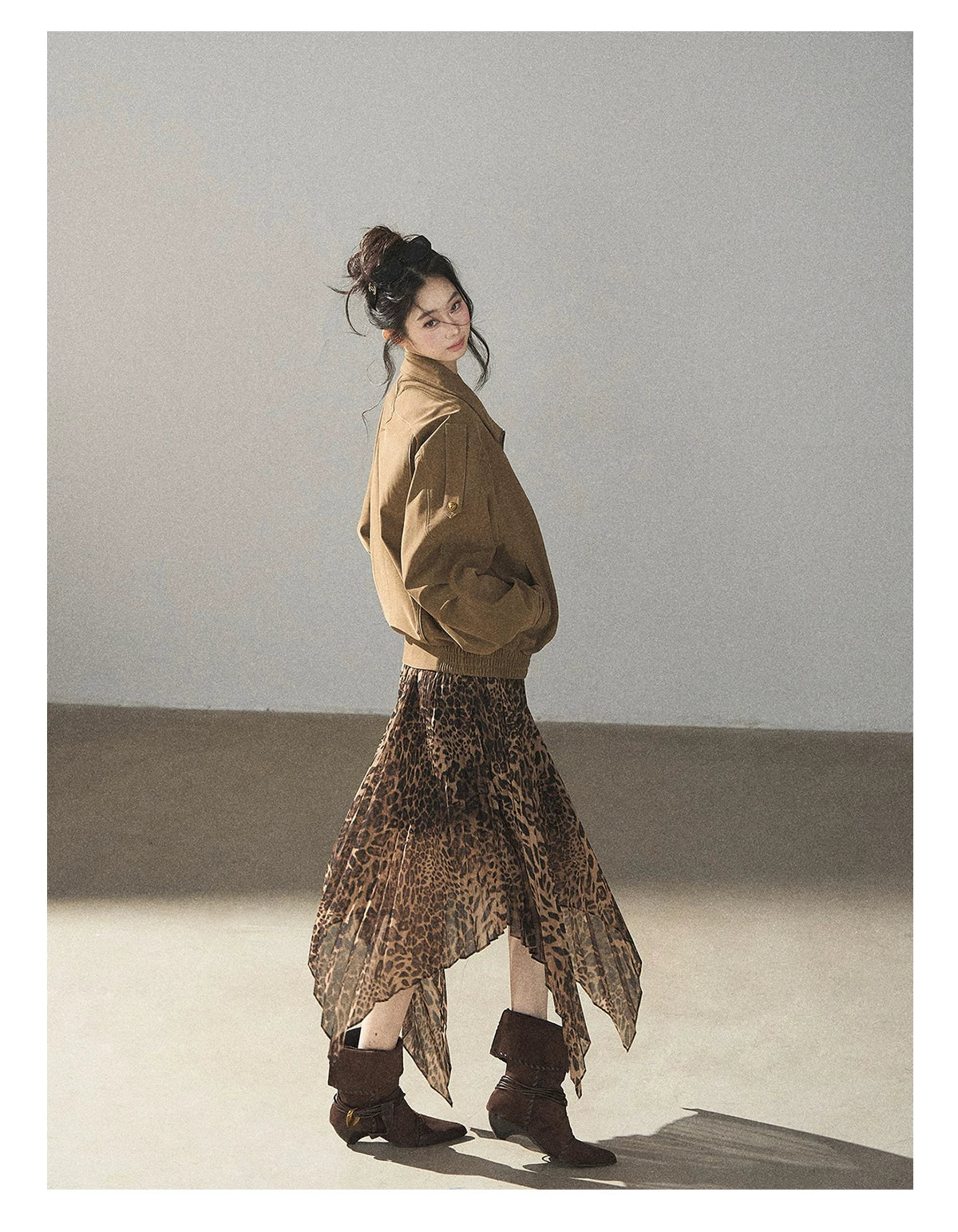AOMALM - “Acorn & Fallen Leaves” Korean Leopard Print Chestnut Brown Faux Suede Jacket