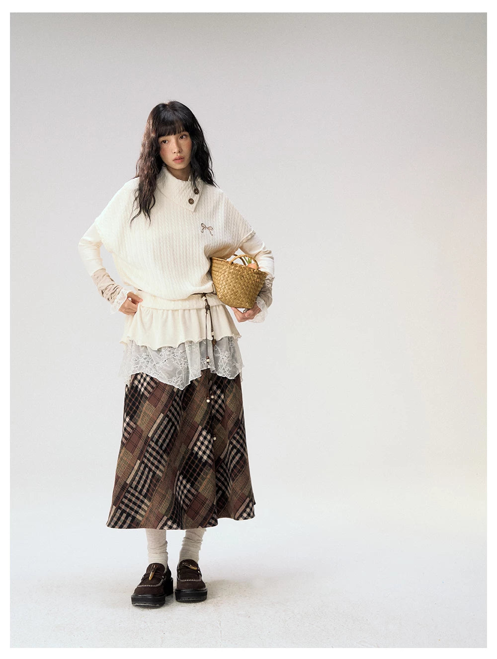 [CAN] "Cloud Knit Reverie" Ivory Cable Knit Bow Embroidered Vest