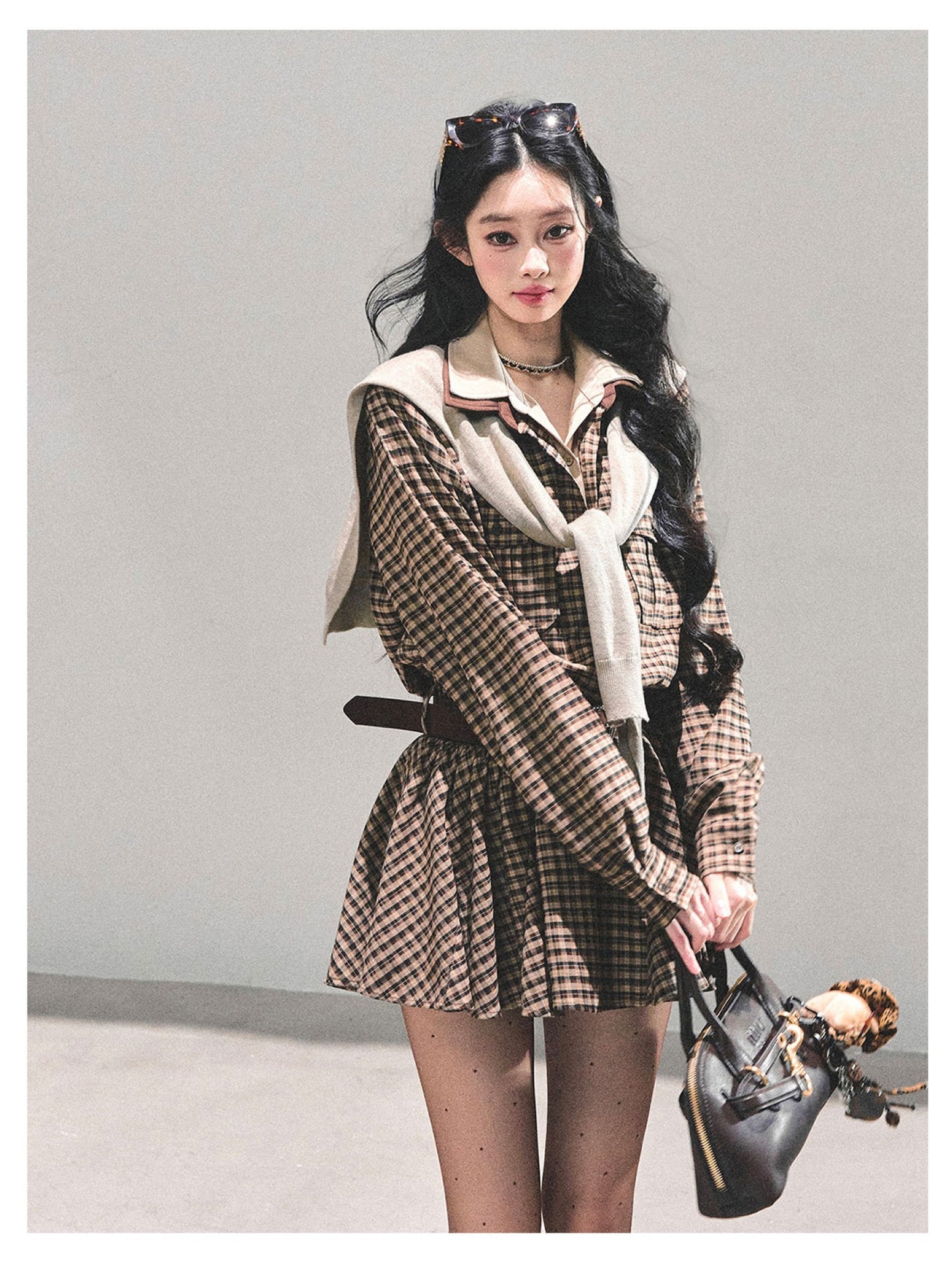 少也眼 “She Walked Through Yesterday" Coffee Layered Dress