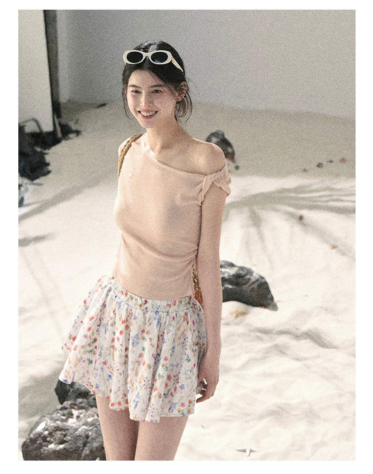 "Shape of the Wind" Soft Pink One-Shoulder Twist Crop Top 6556585