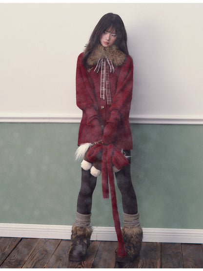 Soote Season - "Vintage Holiday Bow" Burgundy Batwing Faux-Fur Collar Cable-Knit Cardigan