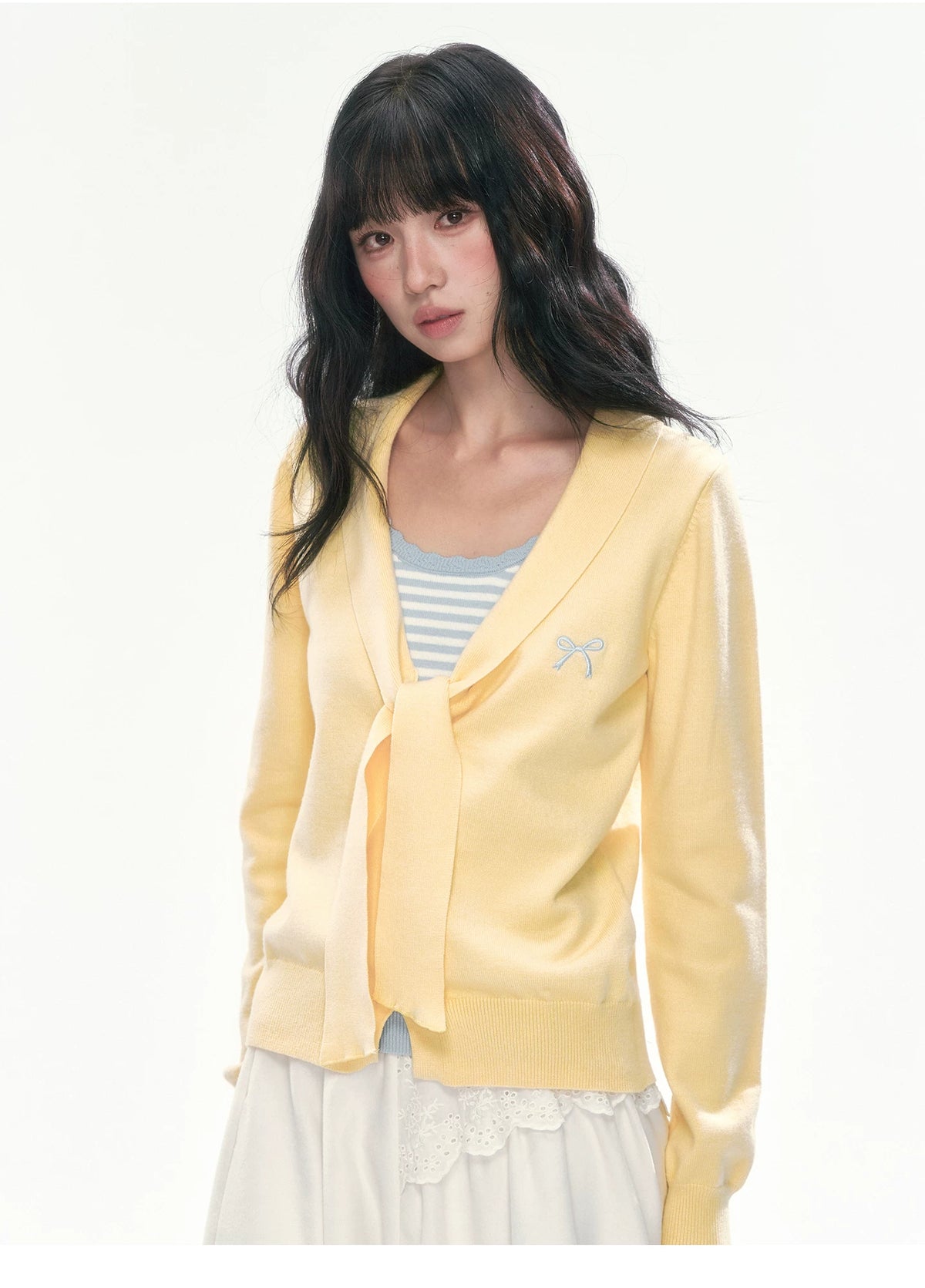 [CAN] Bow Embroidery Knit Cardigan (Blue / Yellow)