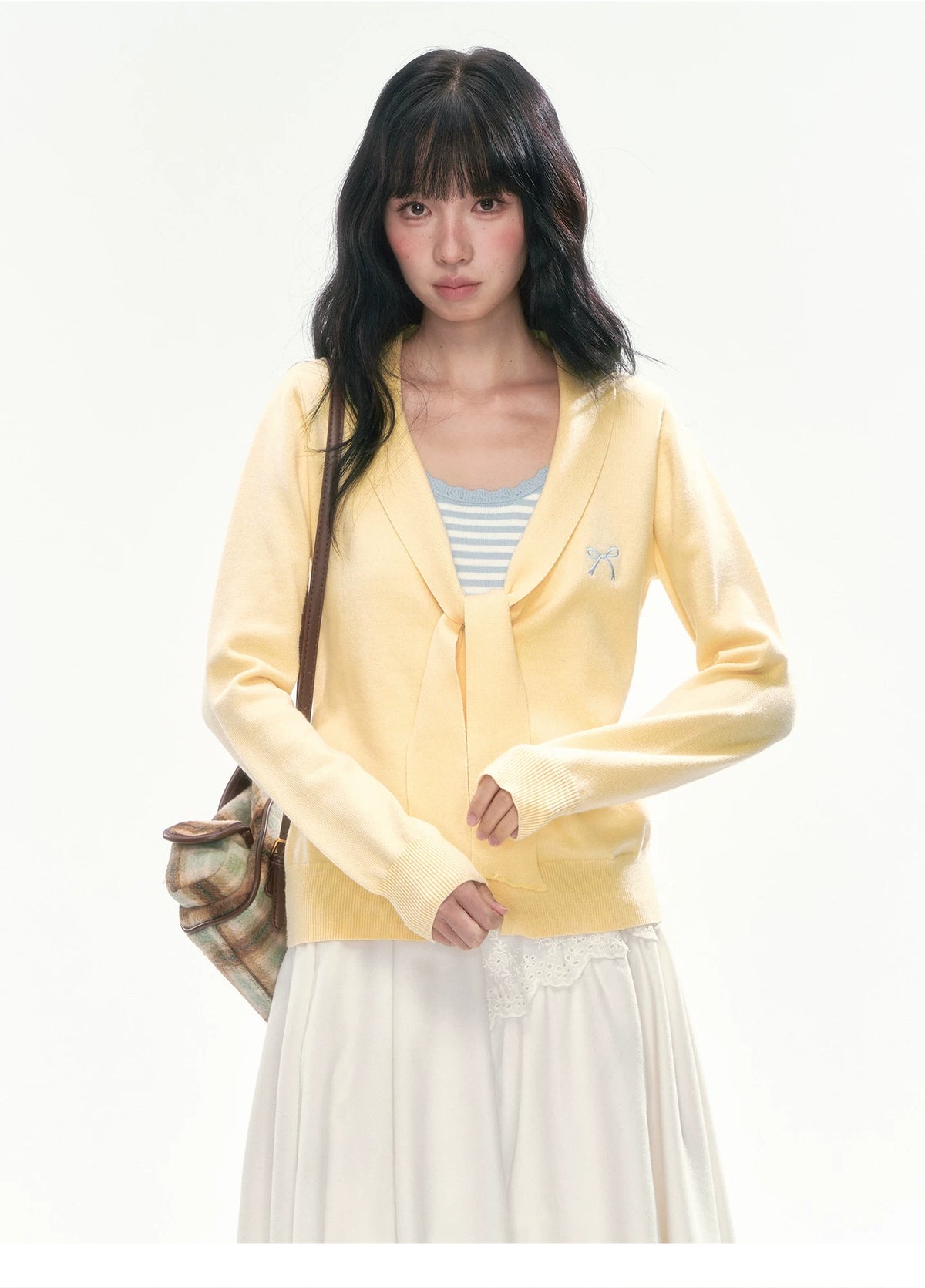 [CAN] Bow Embroidery Knit Cardigan (Blue / Yellow)