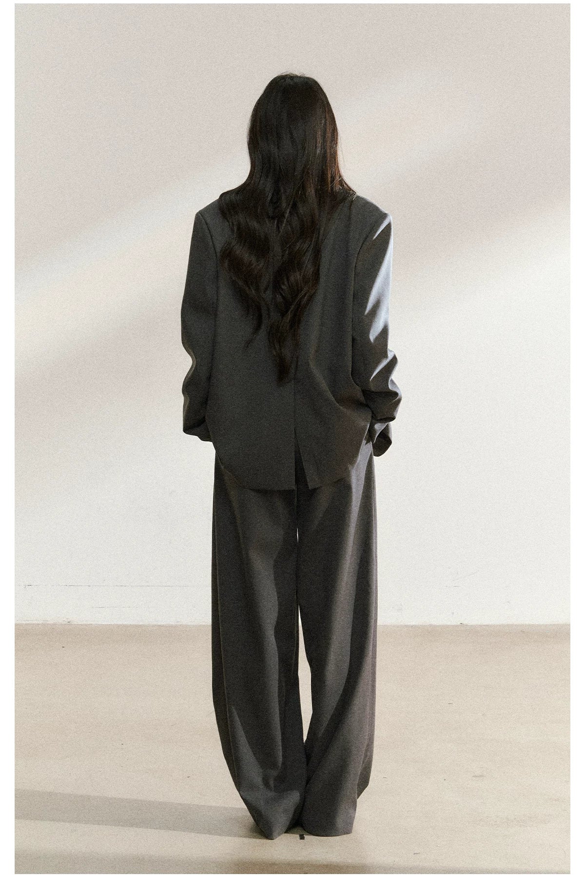 JN's DESIGN - Dark Gray Relaxed-Fit Mid-Length Blazer