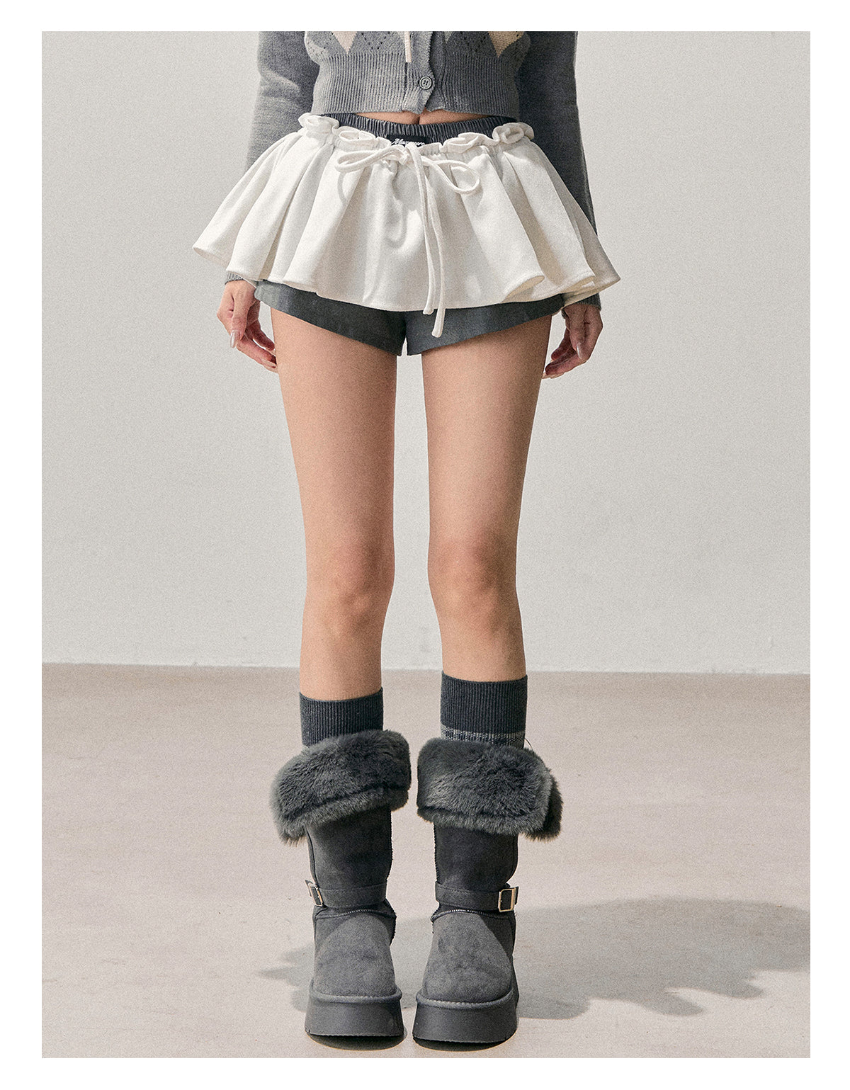 少也眼 “Annie's Waltz” Vintage Preppy A-Line Mini Skirt - White/Gray 1645635