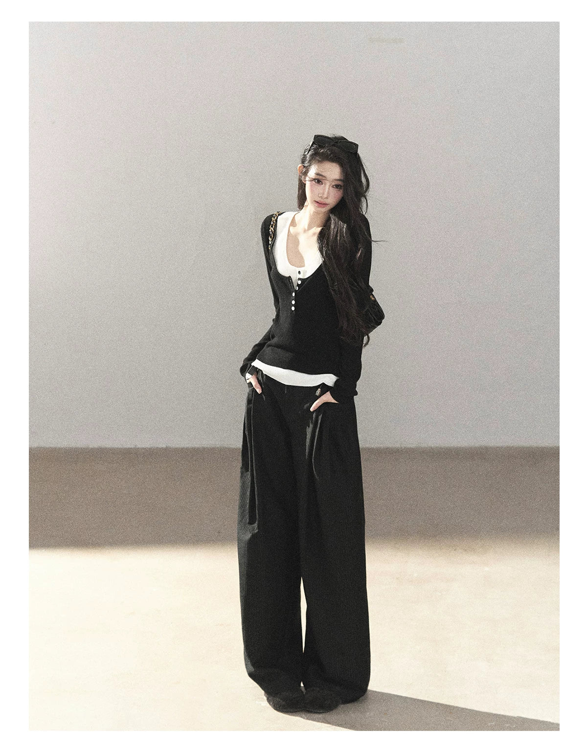 AOMALM - Korean U-Neck Faux Layered Knit Top