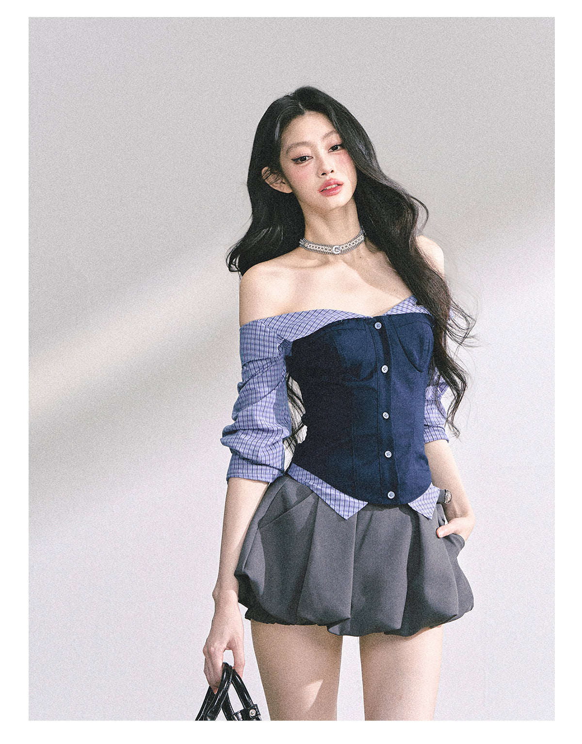 少也眼 "London Crush" Off-Shoulder Dual-Layer Long-Sleeve Spicy Girl Tee - Navy Blue