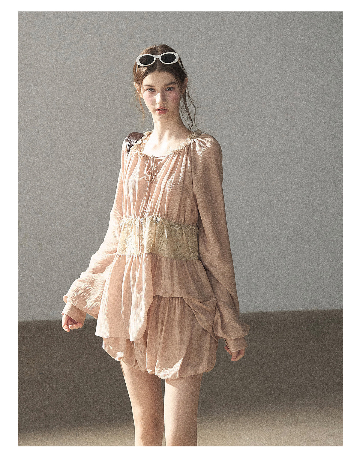 170726 "Ripples of Autumn" Milk Tea Lace Blouse & Bubble Shorts Set