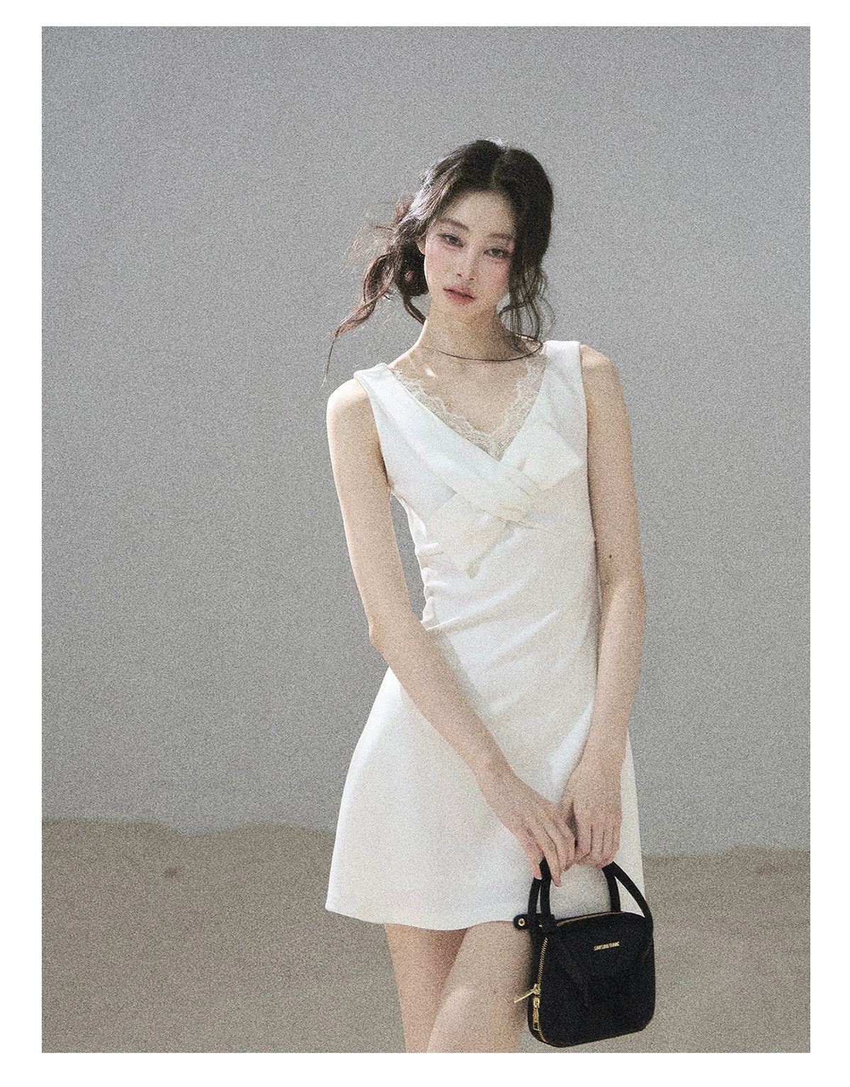 "White Tea Under the Moonlight" White Lace V-Neck Bodycon Mini Dress