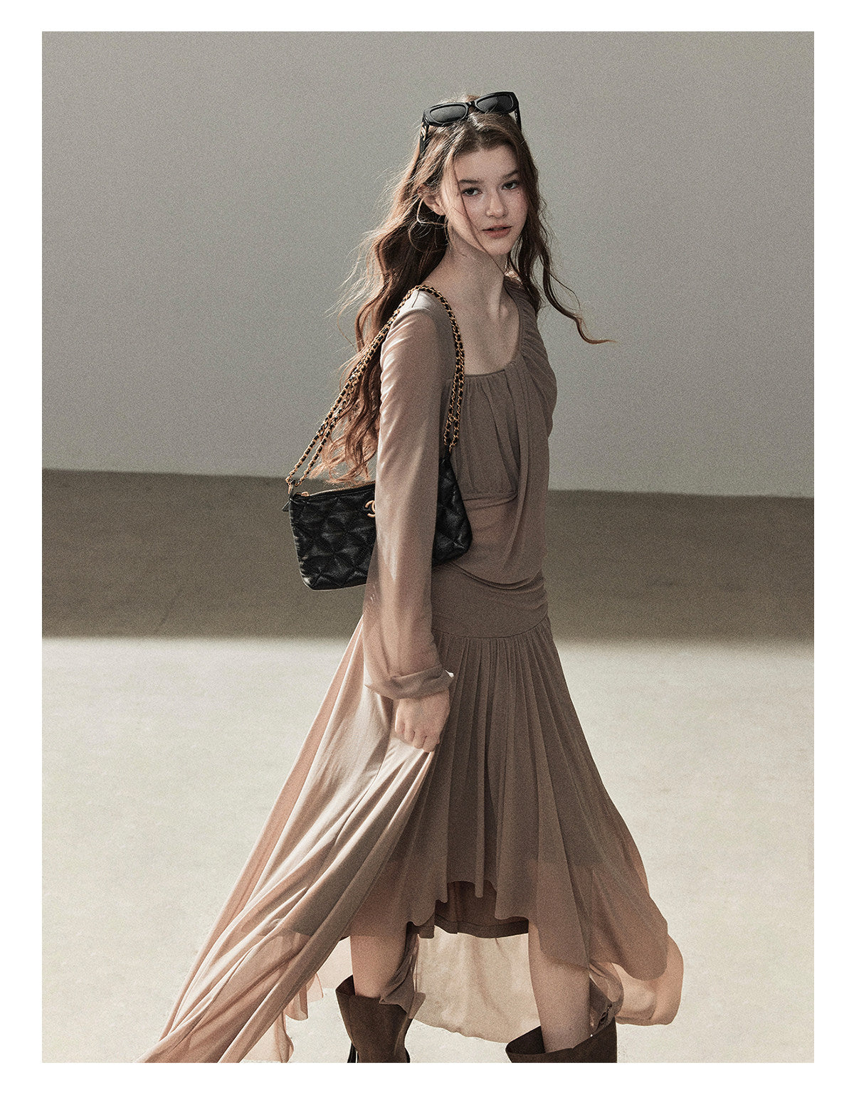 170726 "Waiting for Autumn Rain" Silver Mouse Gray Off-Shoulder Pleated Skirt Set