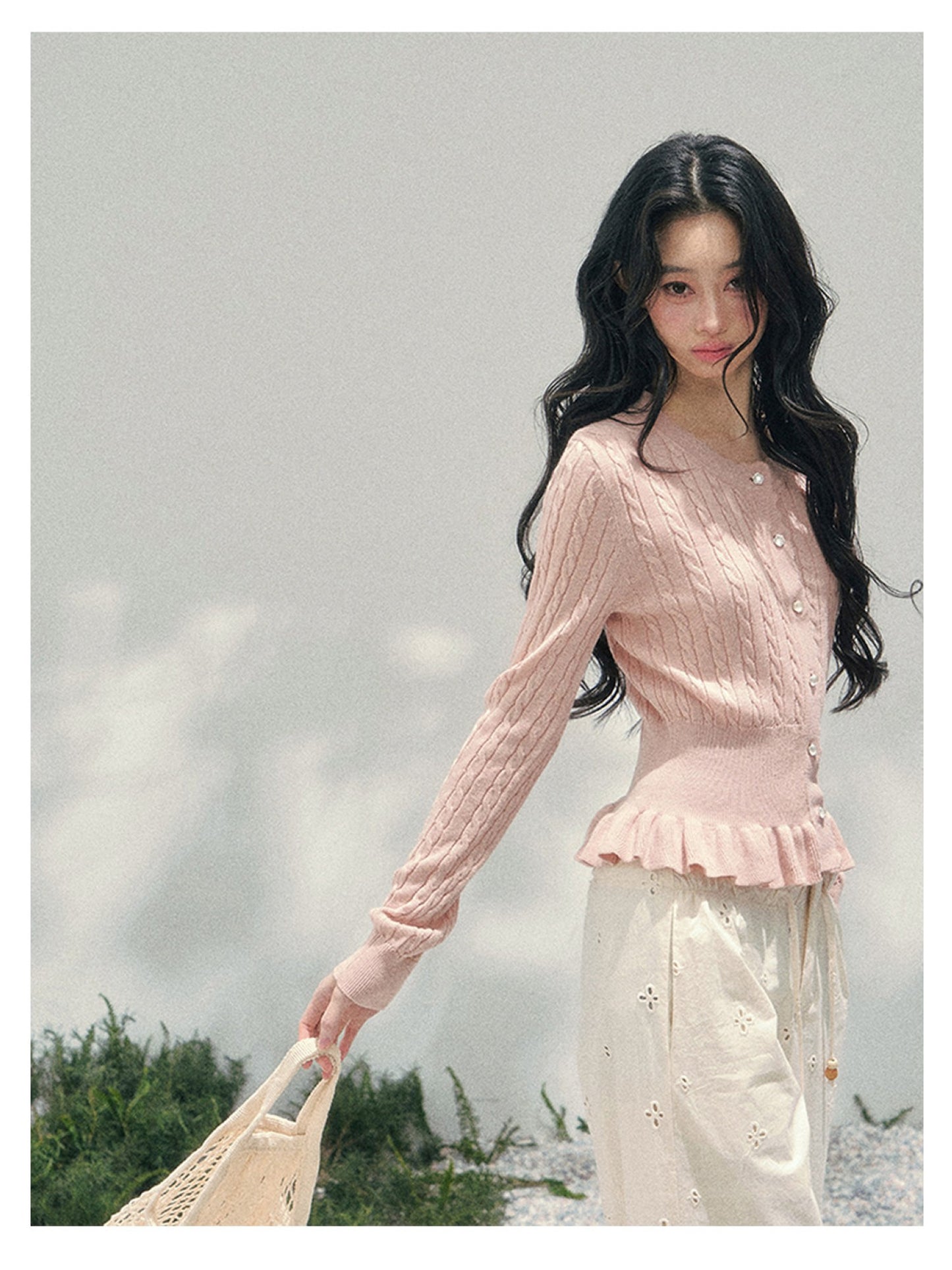 少也眼 “Pearl Whisper” Coral Pink Cable-Knit Ruffle-Hem Cropped Cardigan 626586578