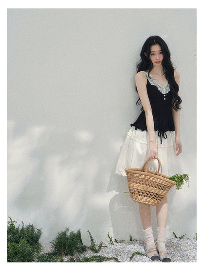 少也眼 “Lace in Between” French Knit V-Neck Two-Piece Set 55447