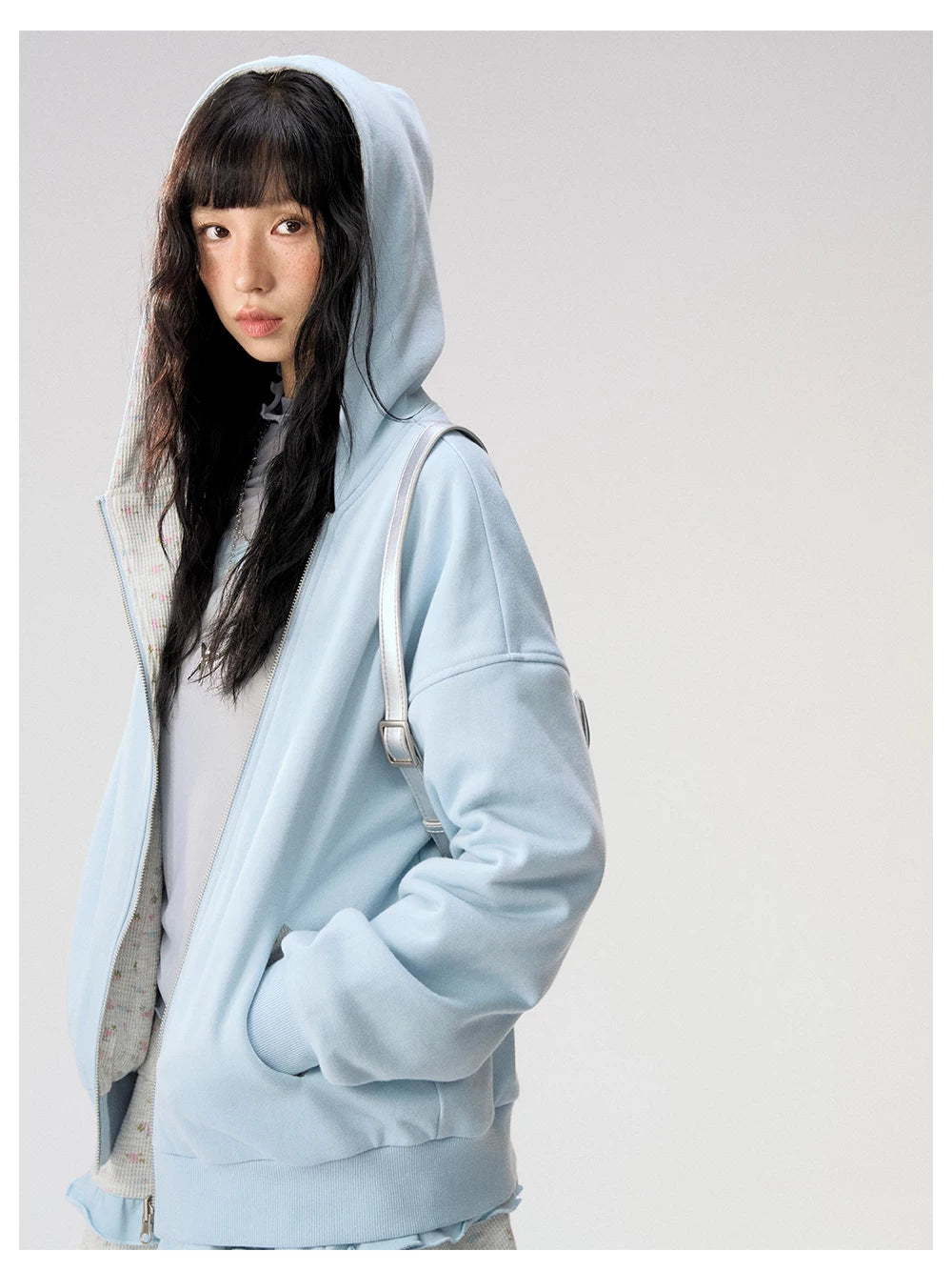 [CAN] "Misty Blue Floral Reverie" Light Blue Floral Set (Reversible Jacket / Sweatpants / Tiered Skirt)