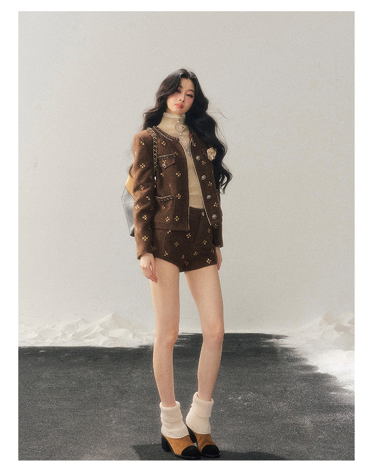 少也眼 "Deep Winter Wutong" Quilted Wool Tweed Two-Piece Set