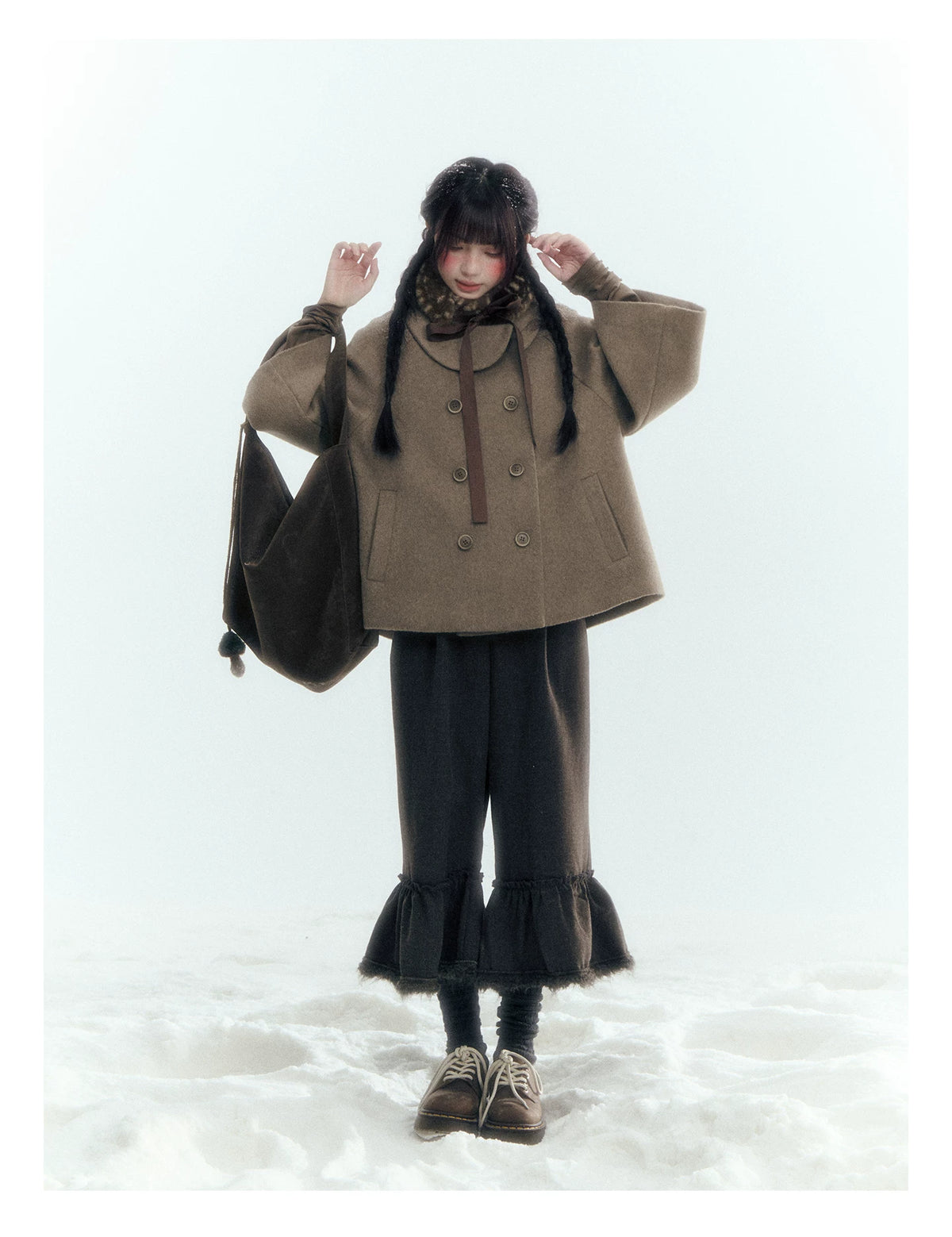 Horridale - [FREE GIFT] Vintage Bow-Tie Faux Fur Collar Scarf (Cream White / Brown)