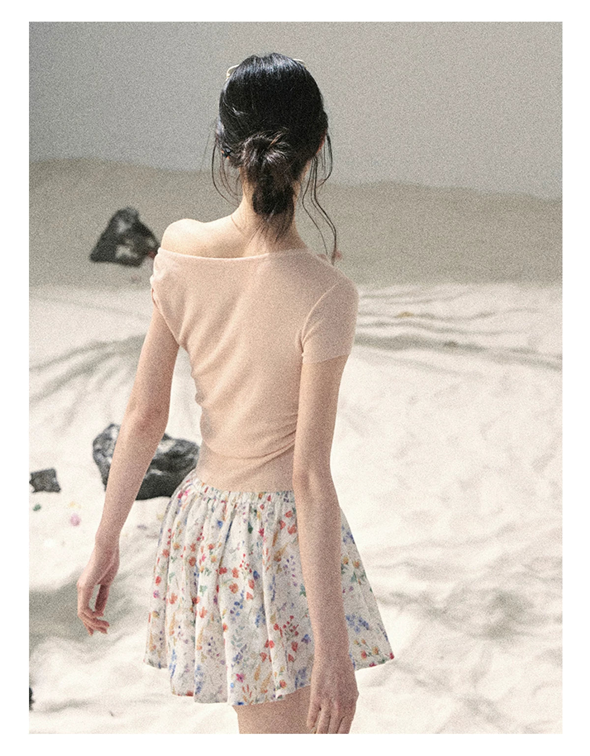 "Shape of the Wind" Soft Pink One-Shoulder Twist Crop Top 6556585