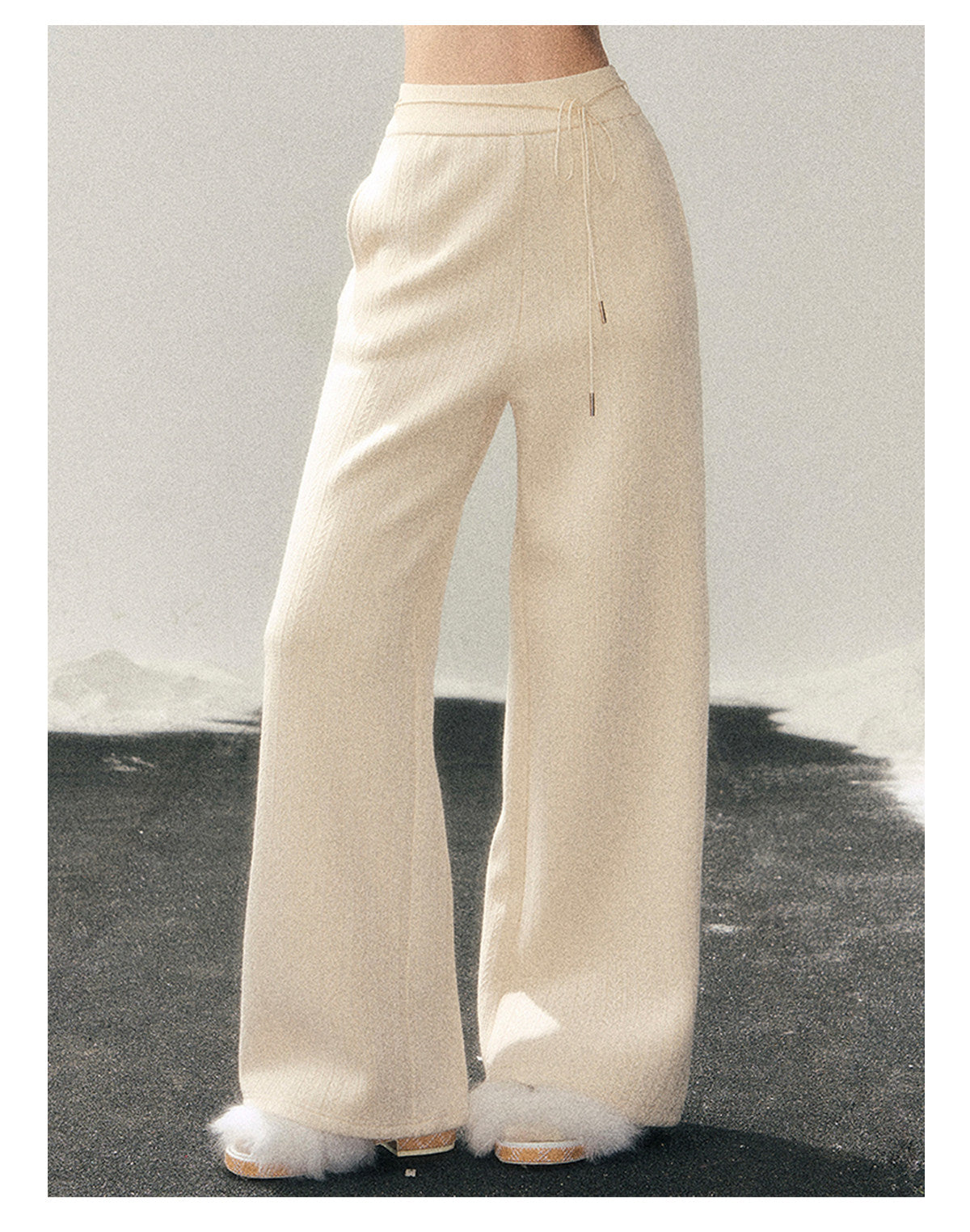 少也眼 "She Drifts Like a Cloud" Korean Minimal Knit Wide-Leg Pants - Milky Almond White