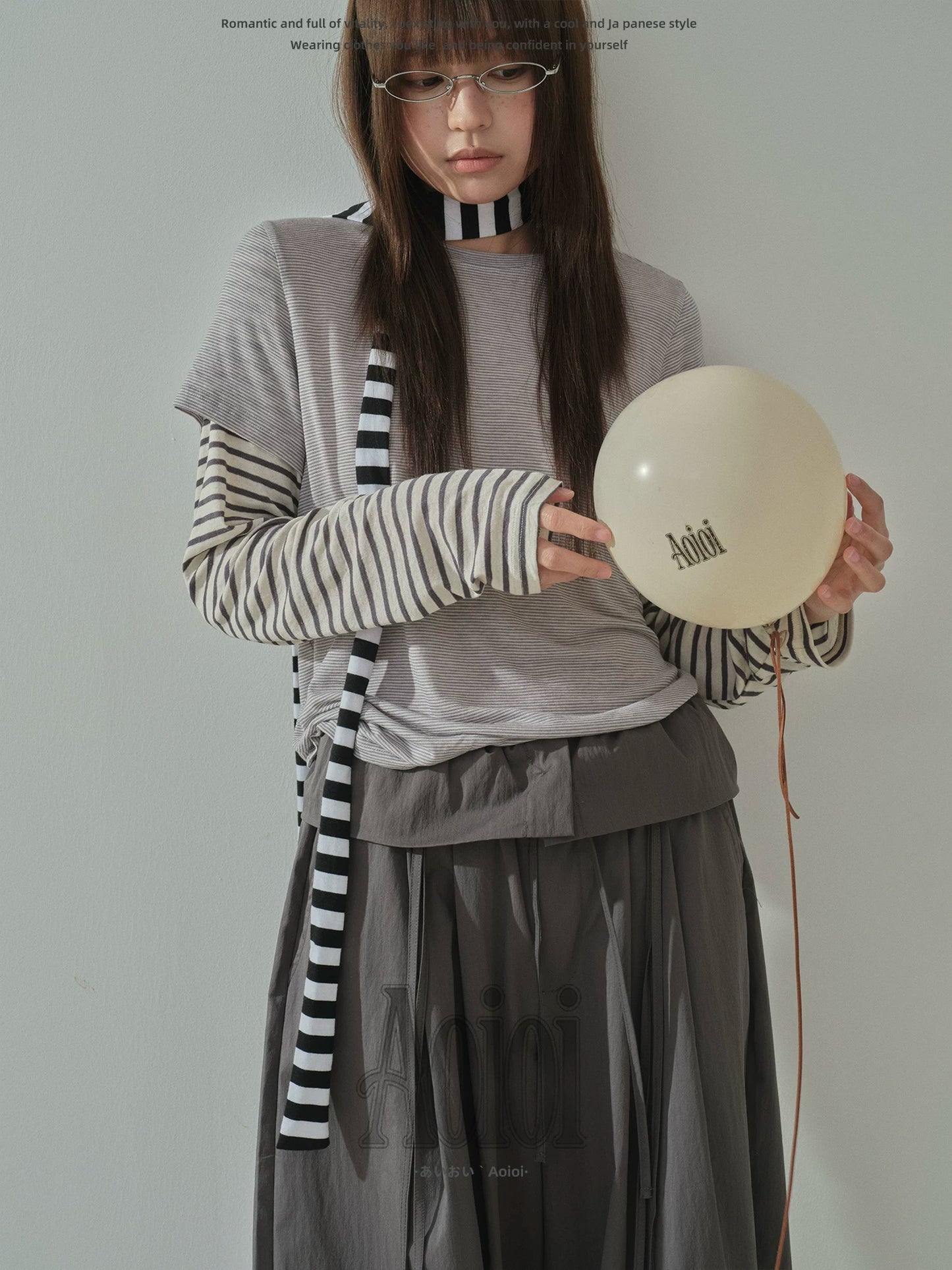 "Lazy Echo" Layered Stripe Long Sleeve Knit T-Shirt (Black Stripe / Gray Stripe)