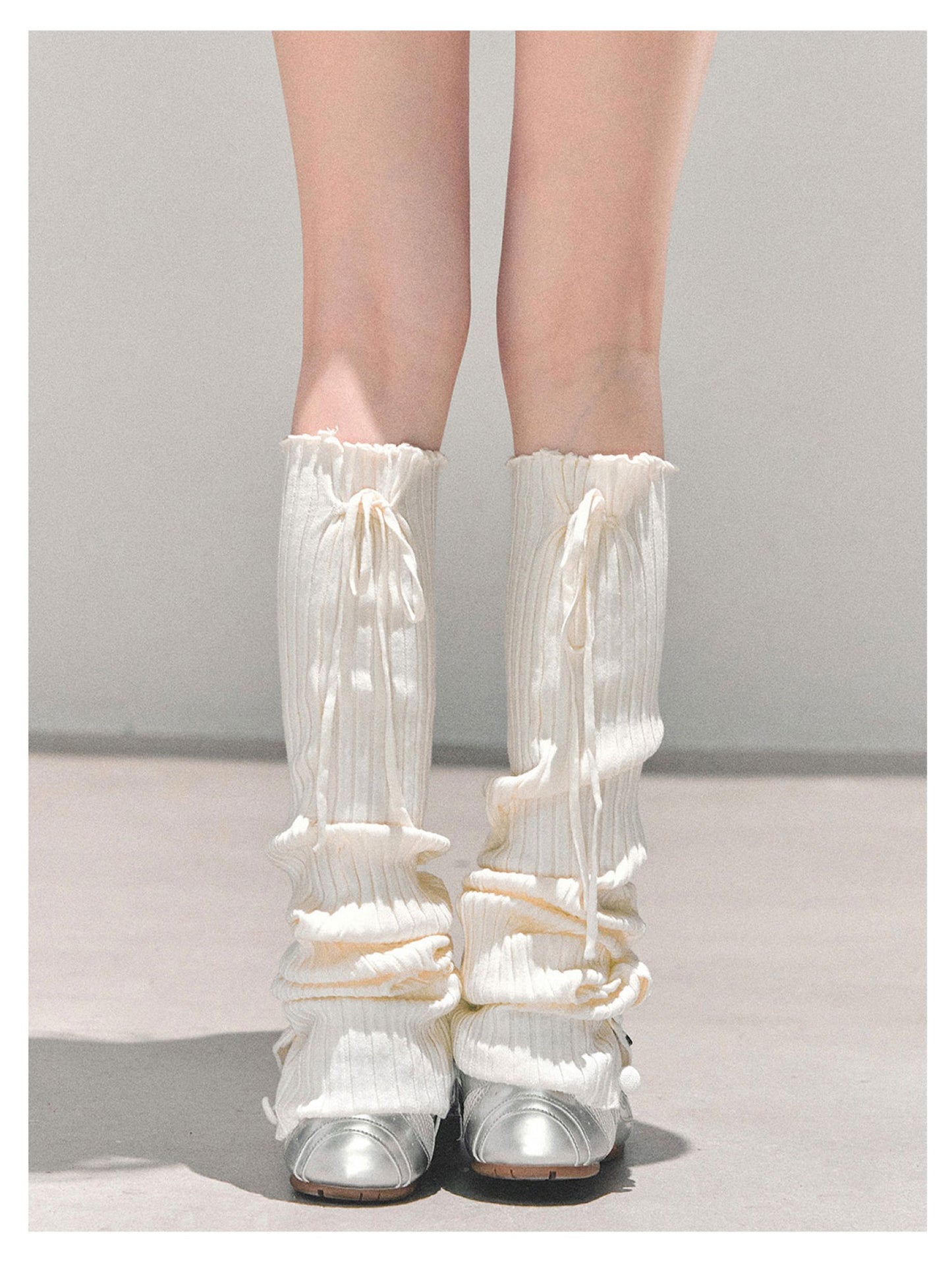 少也眼 “Whispered Warmth" Knit Winter Leg Warmers - Beige