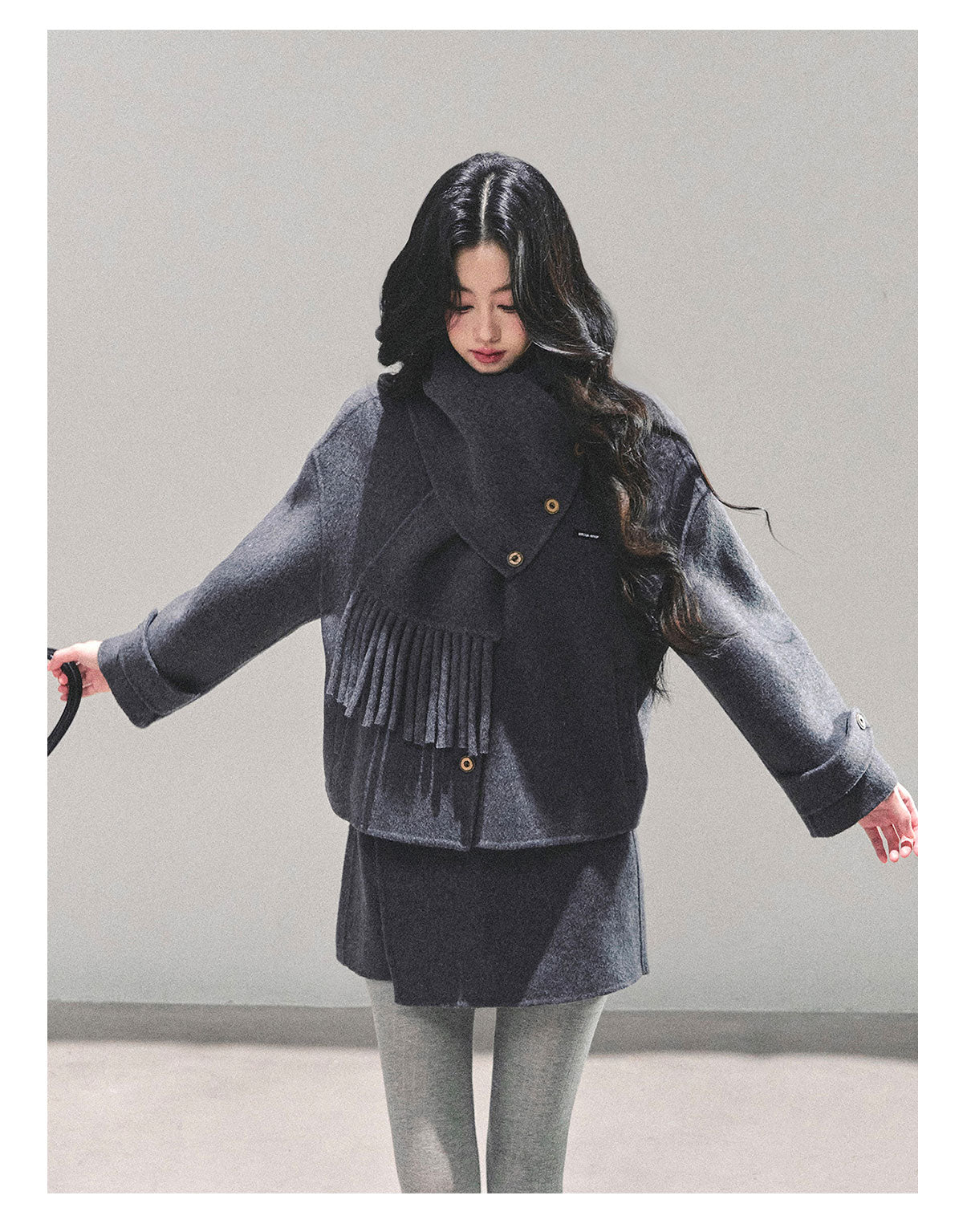 少也眼 “Ashes of Fireworks” Elegant Two-Piece Winter Set 692651