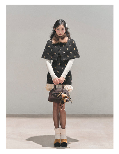 少也眼 “Snowy Night Waltz” French-Style Wool Dress with Detachable Fur Cape
