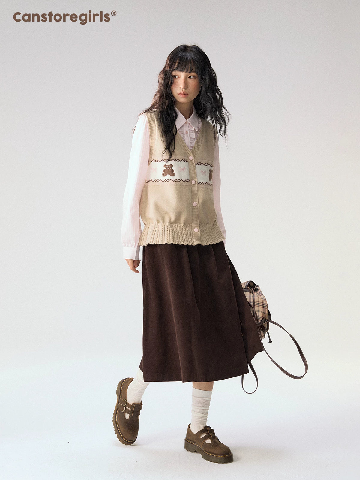 [CAN] "Bear Waltz" Brown Bow Jacquard Knit Vest