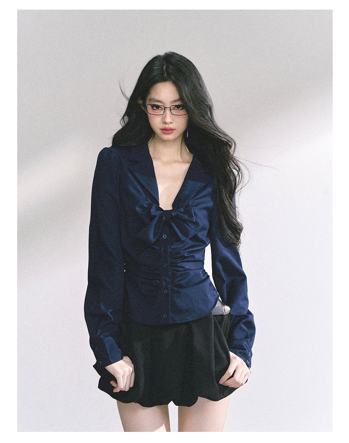 少也眼 "K-Drama White Moonlight" Soft Sophisticate Blouse - Navy Blue 486864