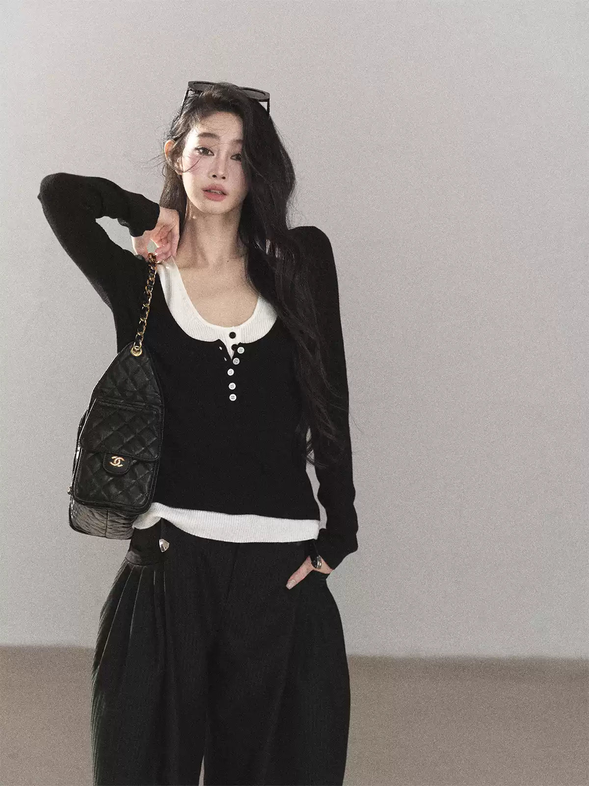AOMALM - Korean U-Neck Faux Layered Knit Top