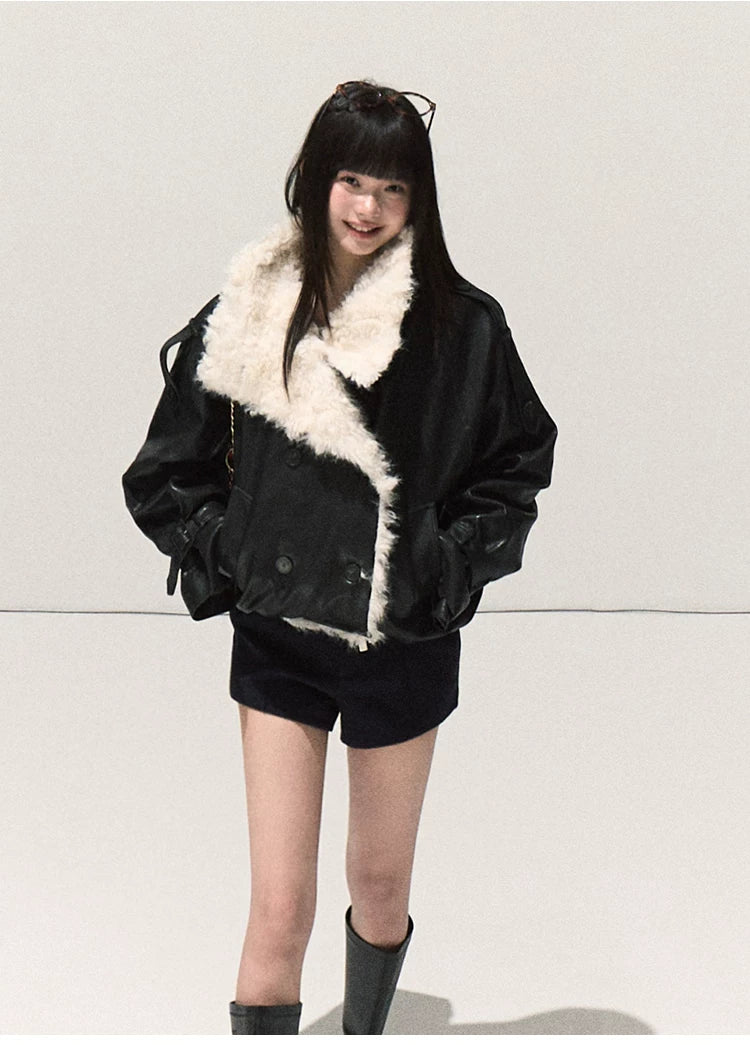 OAKMOO/ Cropped Faux Leather Shearling-Collar Jacket (Rich Black / Hazelnut Khaki)