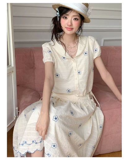 “Flower Sugar Soufflé” Cream Floral Embroidered Skirt Set