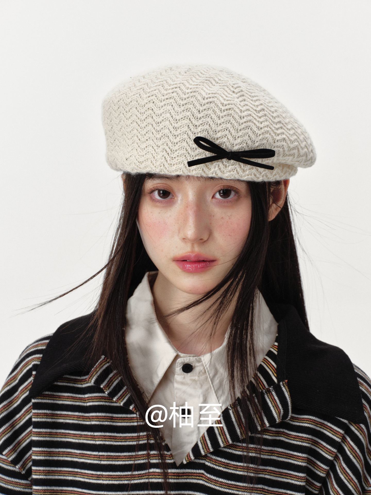 Ivory Cream Bow Knit Beret – Women's French Artist Hat