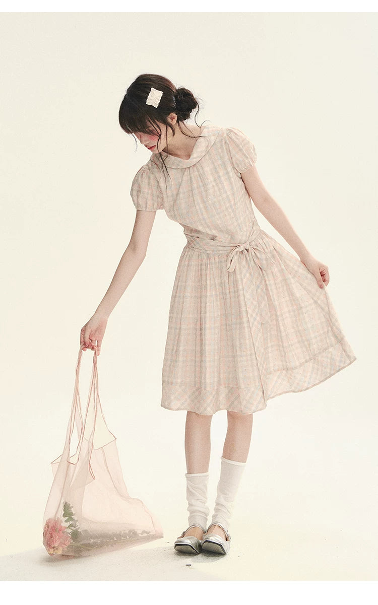 "Showa Girl" Vintage Plaid Floral Print Peter Pan Collar Bow Waist-Defined A-Line Dress