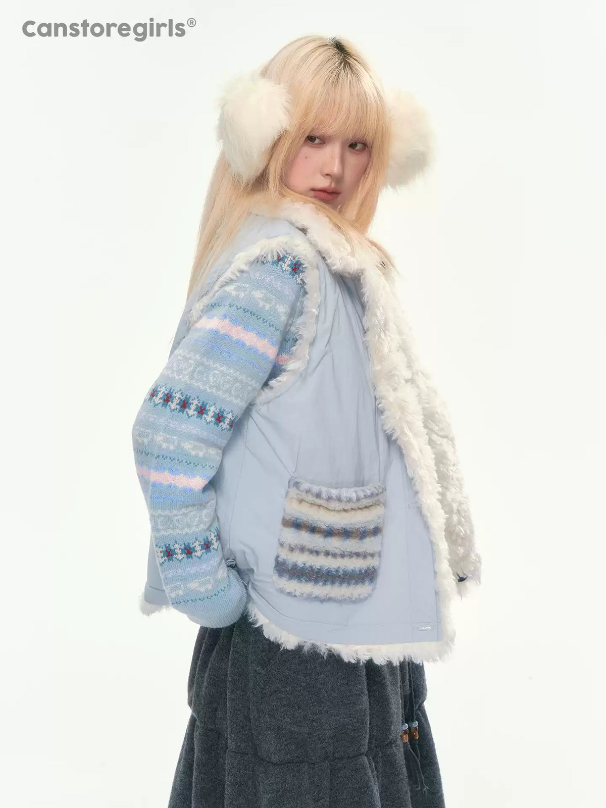 [CAN] Reversible Quilted Vest with Faux Fur Trim