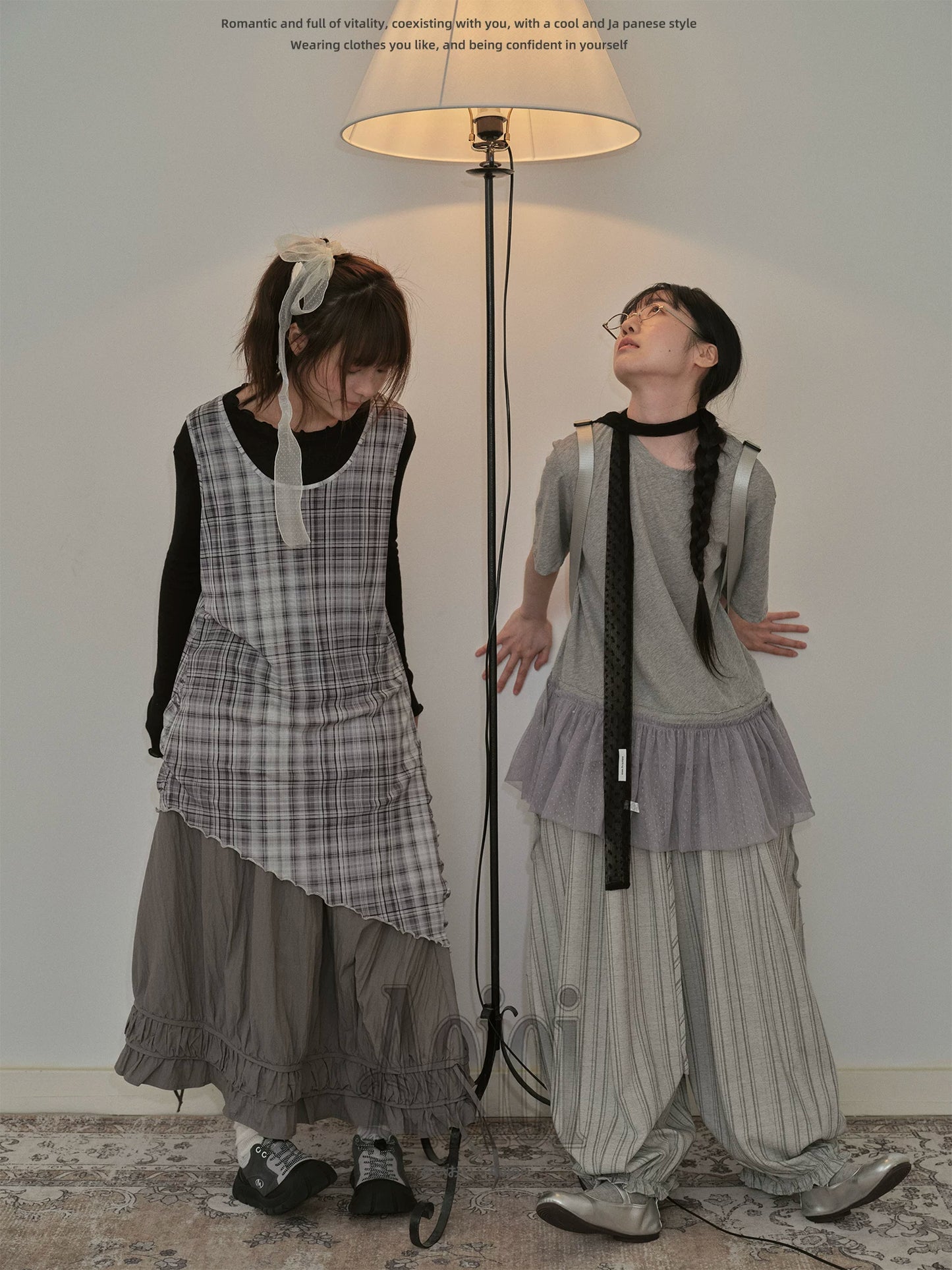 "Dot Veil" Polka Dot Mesh Panel T-Shirt (White / Gray)