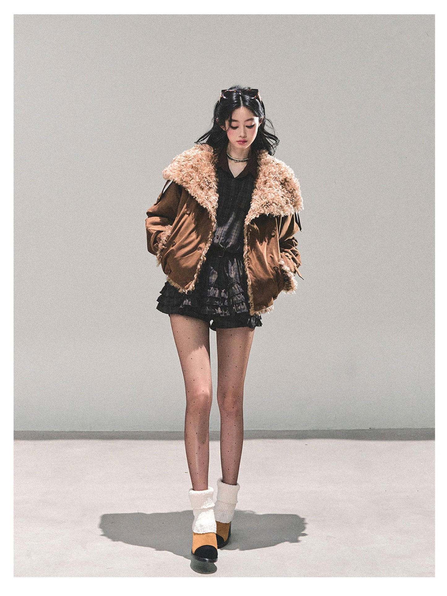少也眼 "Velveted Winter" Cozy Shearling Fleece Jacket - Coffee Brown