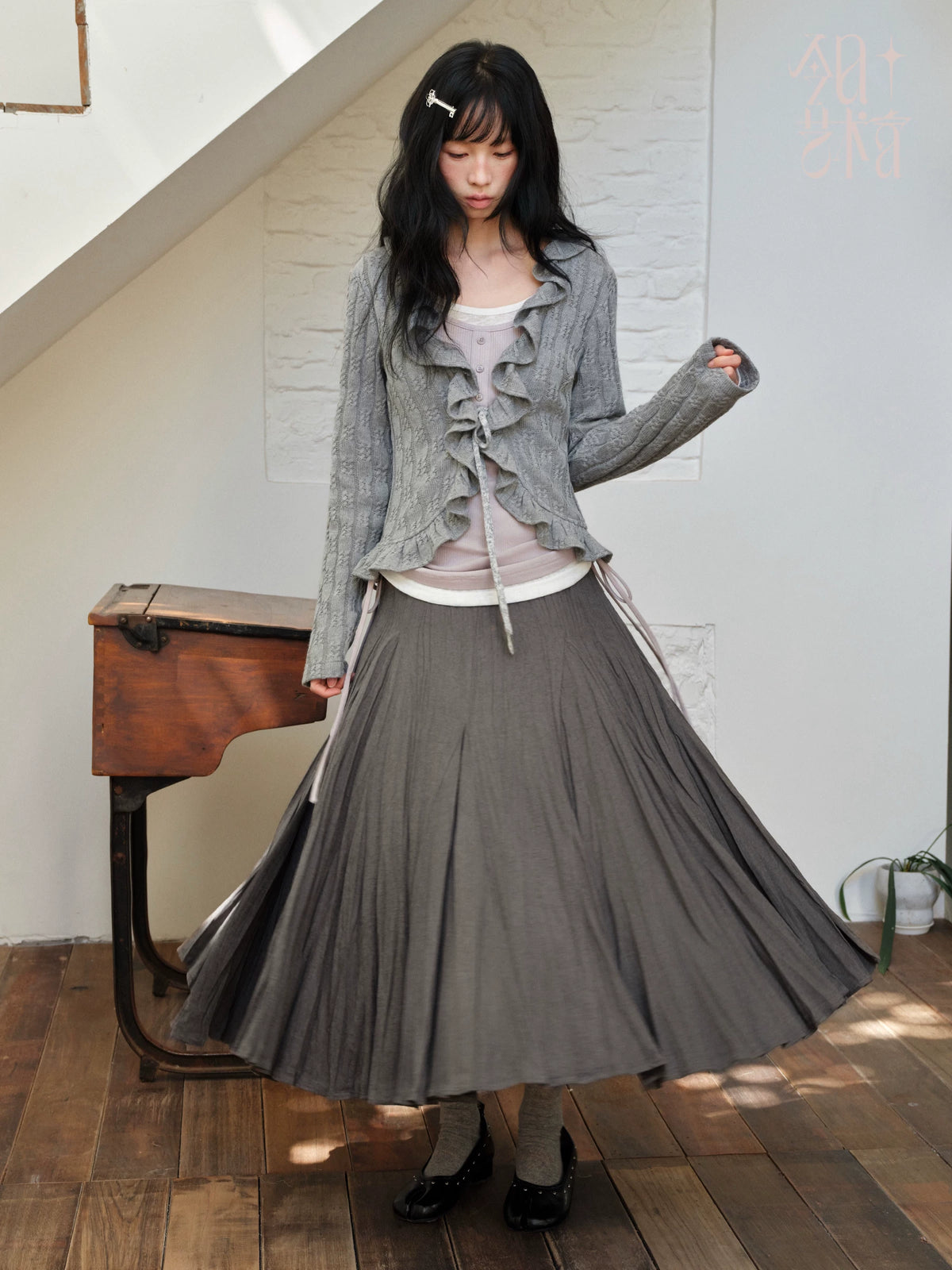DAILY ARTIST - Gray Ruffle-Trim Cardigan & Purple Layered Top Set