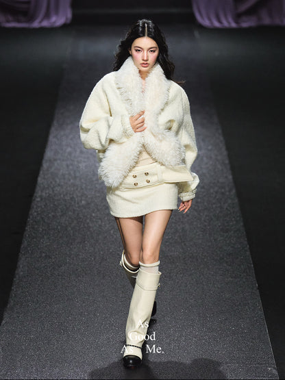 "Winter Chalet" Ivory Faux Fur Collar Padded Jacket