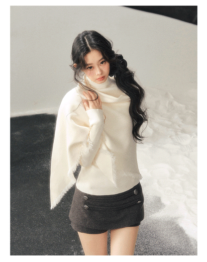 少也眼 "Speechless Under the Full Moon" Camellia White French Turtleneck Knit & Shawl Set